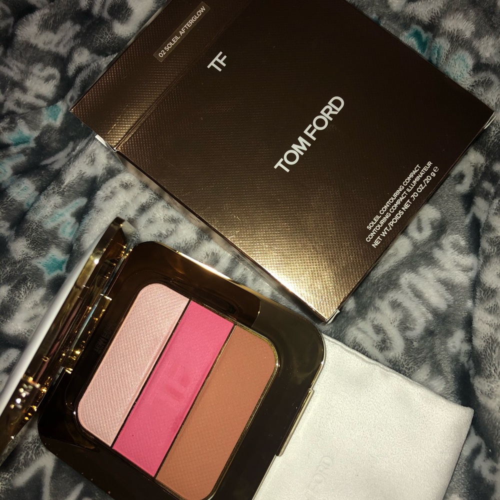 Tom Ford soleil contouring compact (SHADE:02)NEW!!